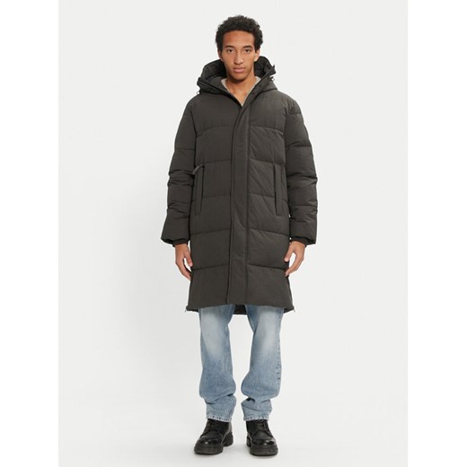 Mustang Kurtka zimowa Leroy 1015611 Czarny Regular Fit ze sklepu MODIVO w kategorii Kurtki męskie - zdjęcie 186226109