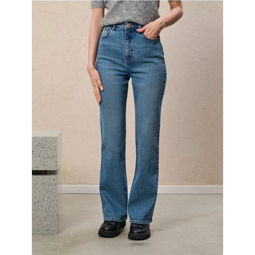 Sinsay - Jeansy flare mid waist - niebieski ze sklepu Sinsay w kategorii Jeansy damskie - zdjęcie 186231557