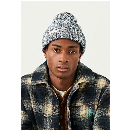 Męska Czapka Mustang Style Finn Beanie Total Eclipse 1014112 5226 ze sklepu YouNeedit.pl w kategorii Czapki zimowe męskie - zdjęcie 186244495