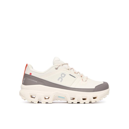 Sneakersy On Cloudrock Low WP 3MF10253334 Biały ze sklepu eobuwie.pl w kategorii Buty sportowe męskie - zdjęcie 186245018