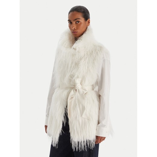 PINKO Futro 106044 A2ZO Z14 Biały Regular Fit ze sklepu MODIVO w kategorii Futra damskie - zdjęcie 186252619