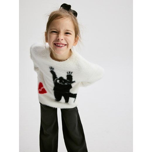 Reserved - Sweter z aplikacją - wielobarwny ze sklepu Reserved w kategorii Swetry dziewczęce - zdjęcie 186257317