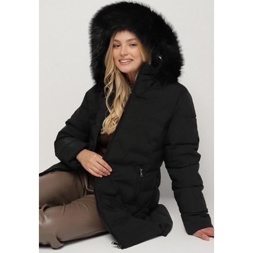 Czarna Pikowana Kurtka z Kapturem z Futerkiem Espenna 7XL born2be.pl