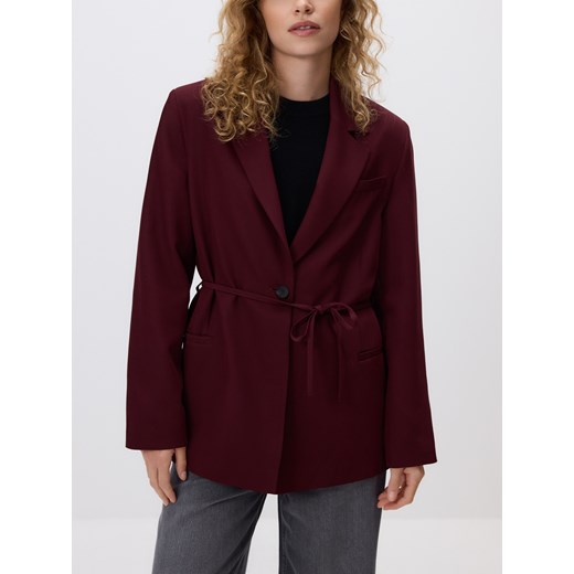 Reserved - Marynarka z wiązaniem - burgundowy ze sklepu Reserved w kategorii Marynarki damskie - zdjęcie 186259966
