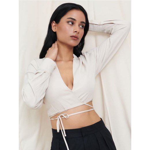 Sinsay - Bluzka z wiązaniem - kremowy ze sklepu Sinsay w kategorii Bluzki damskie - zdjęcie 186263925