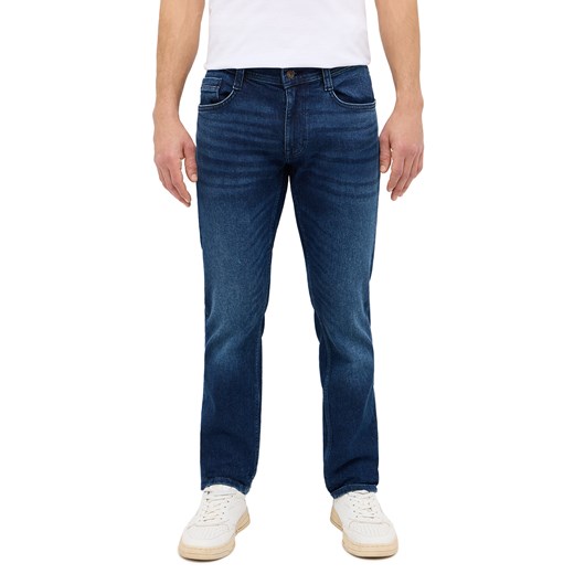 Męskie Spodnie Jeansowe Mustang Style Oregon Slim Denim Blue 1015502 5000 983 ze sklepu YouNeedit.pl w kategorii Jeansy męskie - zdjęcie 186266287