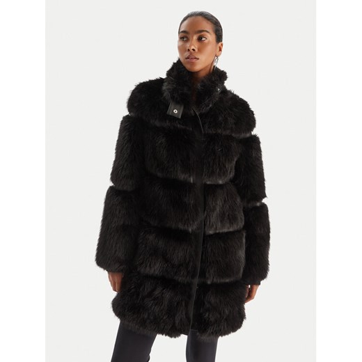 Patrizia Pepe Futro 2O0175 E077 Czarny Regular Fit ze sklepu MODIVO w kategorii Futra damskie - zdjęcie 186267485