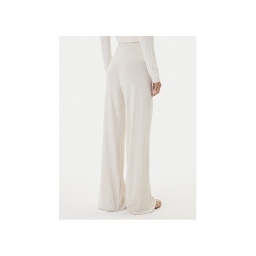 Kontatto Spodnie dzianinowe 3M0803C Écru Regular Fit Kontatto OS MODIVO