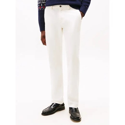 Tommy Hilfiger Sztruksowe spodnie chino DENTON | Straight fit ze sklepu Gomez Fashion Store w kategorii Spodnie męskie - zdjęcie 186272096