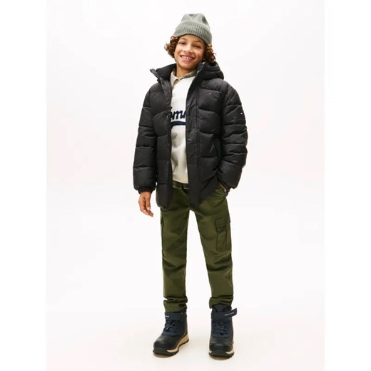 Tommy Hilfiger Kurtka ESSENTIAL | Regular Fit ze sklepu Gomez Fashion Store w kategorii Kurtki chłopięce - zdjęcie 186272098