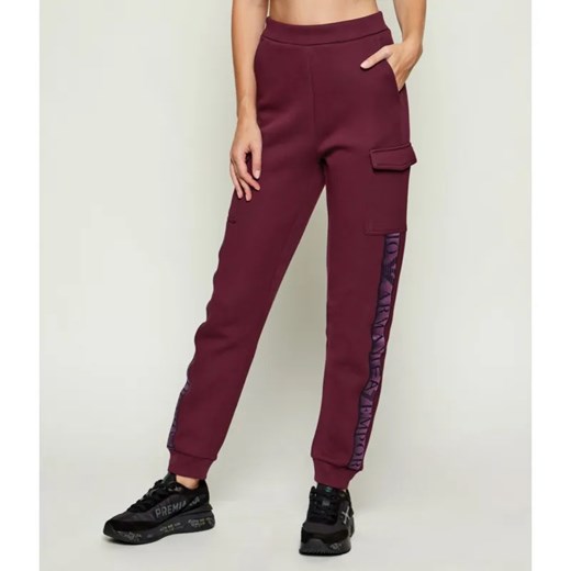 EA7 Spodnie dresowe | Regular Fit ze sklepu Gomez Fashion Store w kategorii Spodnie damskie - zdjęcie 186272145