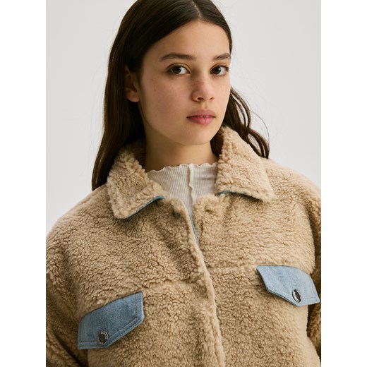 Reserved - Kurtka z imitacji baranka - kremowy ze sklepu Reserved w kategorii Kurtki dziewczęce - zdjęcie 186276155