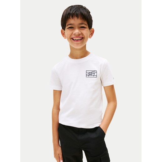 Tommy Hilfiger T-Shirt Varsity Print KB0KB09932 Biały Regular Fit ze sklepu MODIVO w kategorii T-shirty chłopięce - zdjęcie 186283896