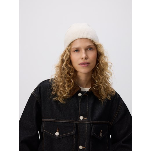 Reserved - Czapka beanie - kremowy ze sklepu Reserved w kategorii Czapki zimowe damskie - zdjęcie 186286606