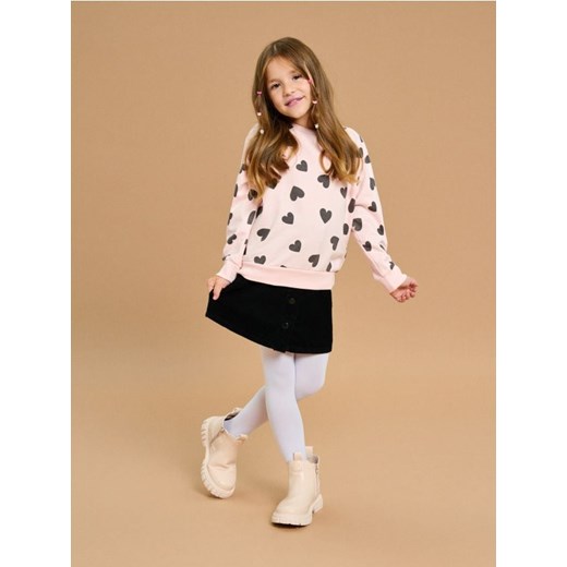 Sinsay - Bluza crewneck ze wzorem w serca - różowy - id: 038GA-03X - marki Sinsay - 186288087 Sinsay - Bluza crewneck ze wzorem w serca - różowy ze sklepu Sinsay w kategorii Bluzy dziewczęce - zdjęcie 186288087