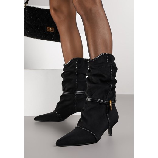 Czarne Marszczone Botki na Obcasie Typu Kaczuszka ze Sznurkiem i Ozdobą Avidvire 39 born2be.pl