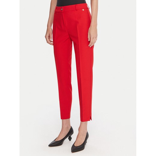 Maryley Spodnie materiałowe 25IB52Z/M17/43MA Czerwony Regular Fit ze sklepu MODIVO w kategorii Spodnie damskie - zdjęcie 186290936