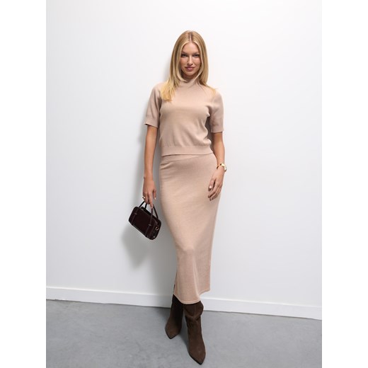 Mohito - Swetrowa spódnica midi - beżowy ze sklepu Mohito w kategorii Spódnice - zdjęcie 186302215