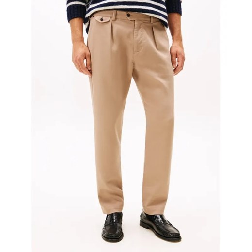 Tommy Hilfiger Spodnie chino HARLEM | Tapered fit ze sklepu Gomez Fashion Store w kategorii Spodnie męskie - zdjęcie 186329129