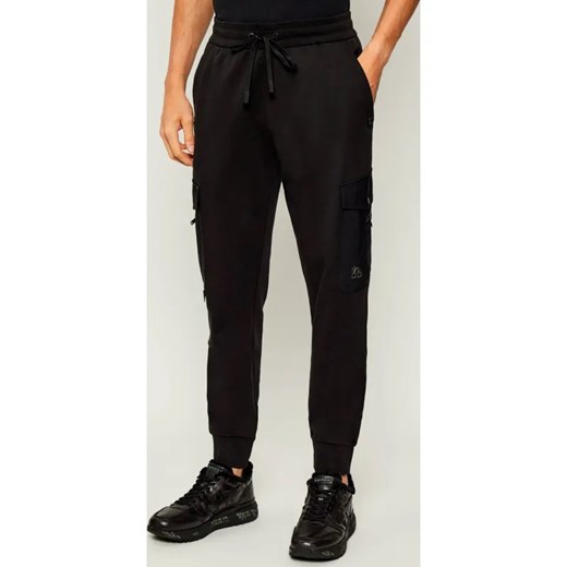 Moose Knuckles Spodnie jogger DALON | Regular Fit ze sklepu Gomez Fashion Store w kategorii Spodnie męskie - zdjęcie 186334948