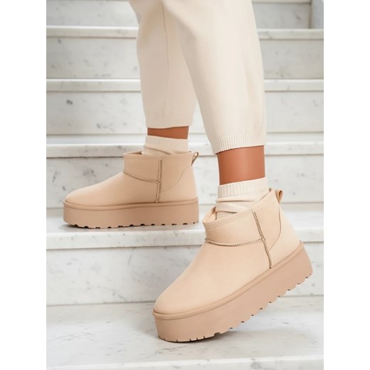Royalfashion Buty a'la śniegowce damskie na platformie Dagodo ze sklepu royalfashion.pl w kategorii Śniegowce damskie - zdjęcie 186337087