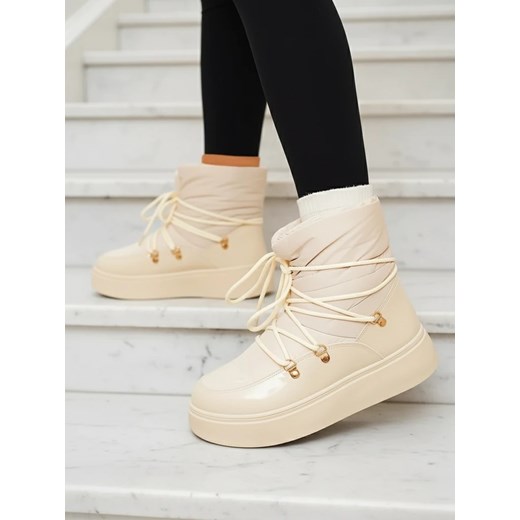 Royalfashion Wsuwane śniegowce damskie w kremowym kolorze Dabenda ze sklepu royalfashion.pl w kategorii Śniegowce damskie - zdjęcie 186337095