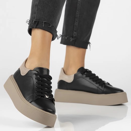 Skórzane sneakersy damskie na platformie-Filippo DP6119/24, czarno-beżowe ze sklepu ulubioneobuwie w kategorii Buty sportowe damskie - zdjęcie 186337969