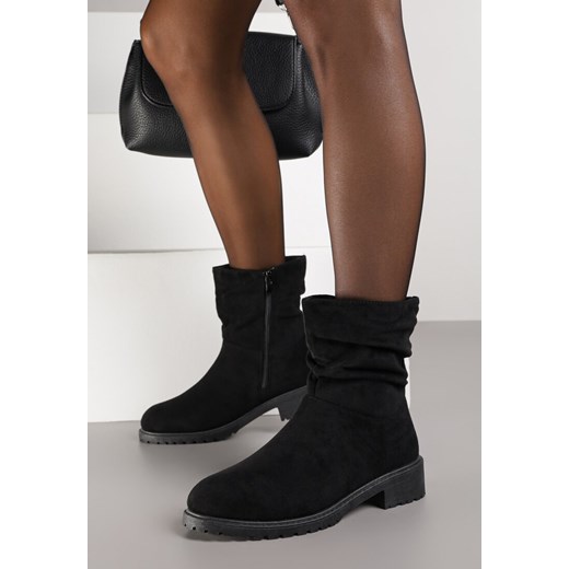 Czarne Botki z Imitacji Zamszu z Marszczoną Cholewką do Kostki Ilora ze sklepu renee.pl w kategorii Botki - zdjęcie 186342317