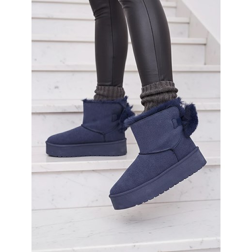 Royalfashion Buty a'la śniegowce damskie w kolorze granatowym Goroggo ze sklepu royalfashion.pl w kategorii Śniegowce damskie - zdjęcie 186343165