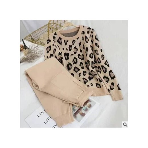 Damski komplet domowy z panterką - Beżowy S ze sklepu Intimica.pl w kategorii Komplety i garnitury damskie - zdjęcie 186354215