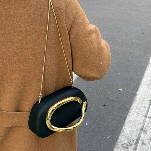 Elegancka torebka wieczorowa - Czarny ze sklepu Intimica.pl w kategorii Listonoszki - zdjęcie 186356576