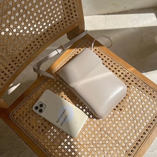 Skórzana torebka na telefon - Biały ze sklepu Intimica.pl w kategorii Etui - zdjęcie 186367326