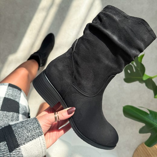 Czarne wysokie zamszowe botki damskie M.Daszyński 2251-7 ze sklepu suzana.pl w kategorii Botki - zdjęcie 186379875