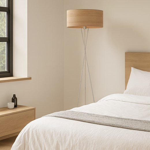 Srebrna lampa podłogowa na trójnogu PARYŻ ECO - id: 6340 - marki Ciekot Partners Sp. Z O. O. - 186385498 Srebrna lampa podłogowa na trójnogu PARYŻ ECO ze sklepu Lysne w kategorii Lampy podłogowe - zdjęcie 186385498