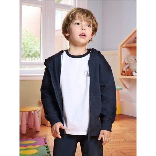 Sinsay - Bluza z kapturem - granatowy - id: 275DN-59X - marki Sinsay - 186385737 Sinsay - Bluza z kapturem - granatowy ze sklepu Sinsay w kategorii Bluzy chłopięce - zdjęcie 186385737