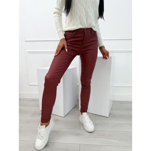 Czerwone Woskowane Spodnie Skinny ze sklepu ModnaKiecka.pl w kategorii Spodnie damskie - zdjęcie 186386387