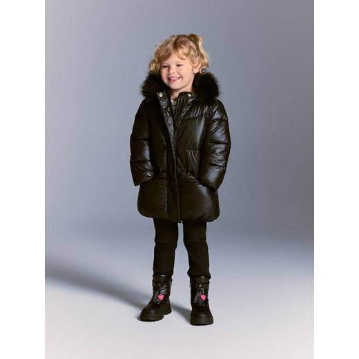 Reserved - Pikowana kurtka z połyskiem - czarny ze sklepu Reserved w kategorii Kurtki dziewczęce - zdjęcie 186388025