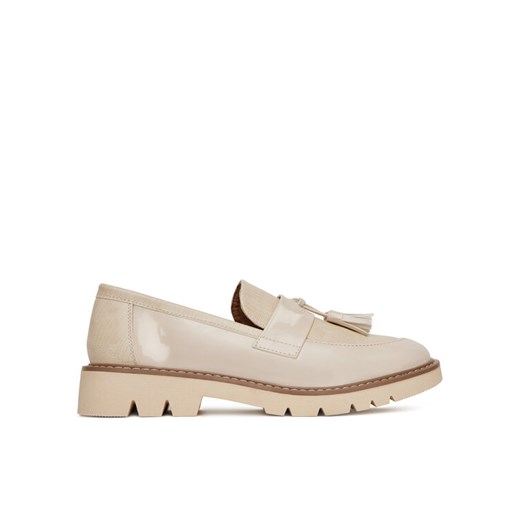 Clara Barson Loafersy WS6387-01 Beżowy ze sklepu MODIVO w kategorii Lordsy damskie - zdjęcie 186389398