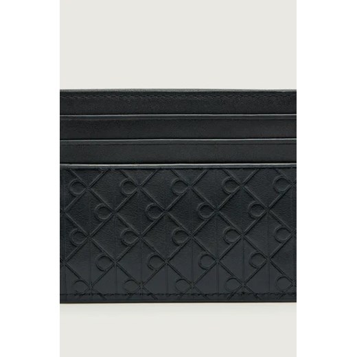 Calvin Klein Skórzane etui na karty EMBOSSED EMBLEM Calvin Klein OS Gomez Fashion Store