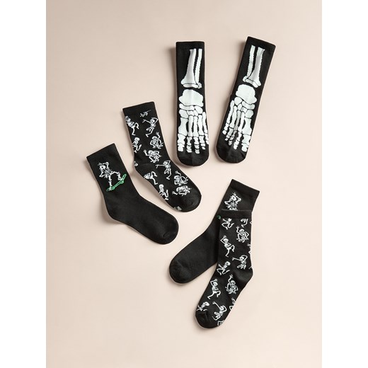 Reserved - Skarpetki świecące w ciemności 3 pack - czarny ze sklepu Reserved w kategorii Skarpetki dziecięce - zdjęcie 186397146