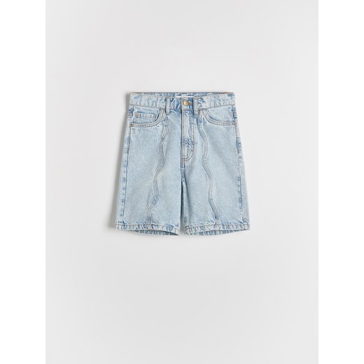 Reserved - Jeansowe szorty bermudy - niebieski ze sklepu Reserved w kategorii Spodenki chłopięce - zdjęcie 186401477