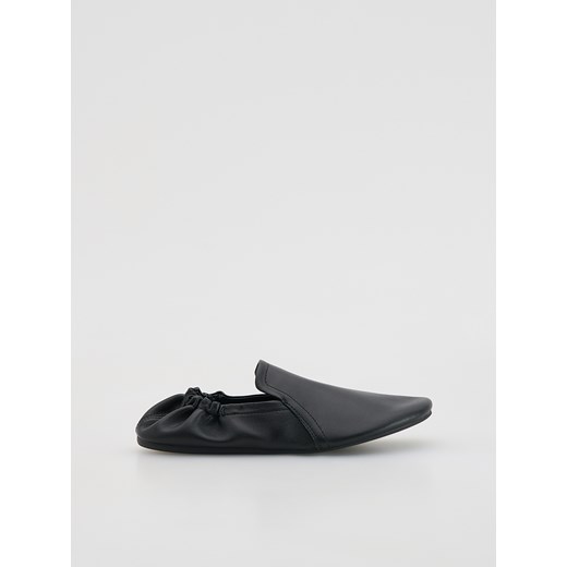 Reserved - Skórzane baleriny - czarny ze sklepu Reserved w kategorii Balerinki - zdjęcie 186405175