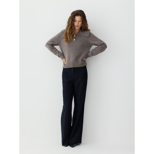 Reserved - Wełniany sweter z dodatkiem kaszmiru - beżowy ze sklepu Reserved w kategorii Swetry damskie - zdjęcie 186410495