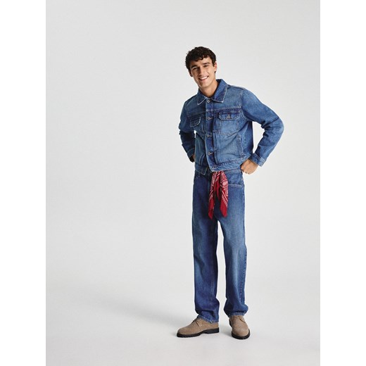 Reserved - Zamszowe półbuty - beżowy ze sklepu Reserved w kategorii Półbuty męskie - zdjęcie 186411056