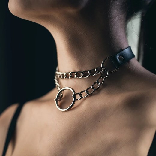 Choker z łańcuszkiem - Czarny ze sklepu Intimica.pl w kategorii Naszyjniki - zdjęcie 186415707