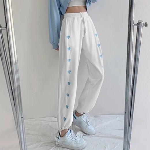 Dresy z sercami - Biały L ze sklepu Intimica.pl w kategorii Spodnie damskie - zdjęcie 186416845