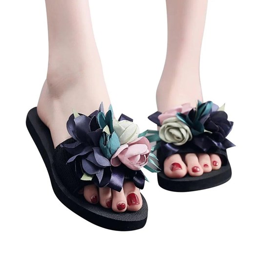 Kapcie domowe z trójwymiarowymi kwiatami - 36 ze sklepu Intimica.pl w kategorii Kapcie damskie - zdjęcie 186418289