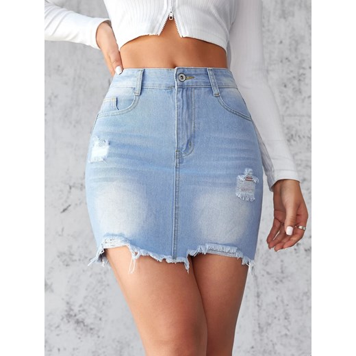 Krótka spódnica jeansowa z przetarciami - Niebieski S ze sklepu Intimica.pl w kategorii Spódnice - zdjęcie 186420376