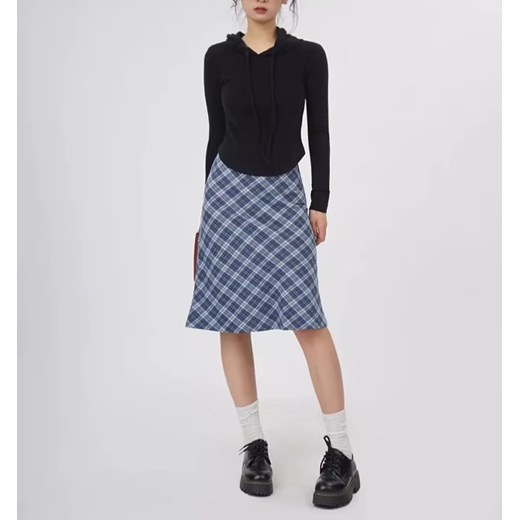 Spódnica midi w kratę - Niebieski S ze sklepu Intimica.pl w kategorii Spódnice - zdjęcie 186423628