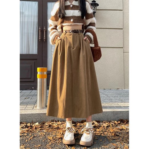 Spódnica midi ze sztrusku - Beżowy S ze sklepu Intimica.pl w kategorii Spódnice - zdjęcie 186423645